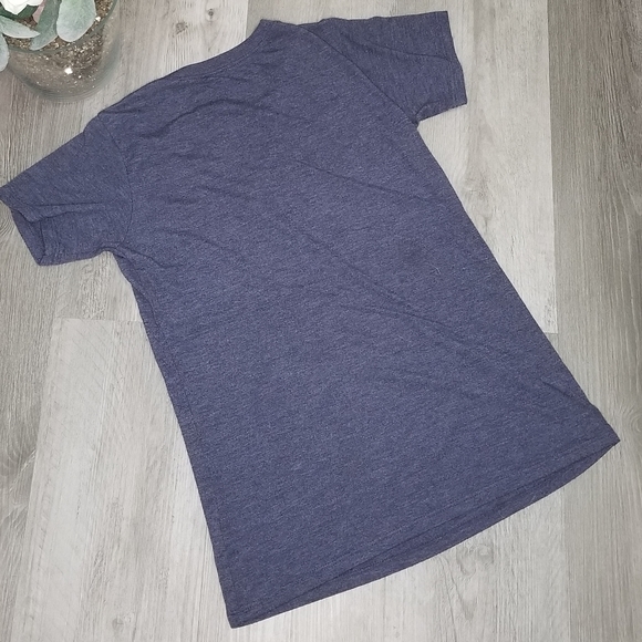 "Hakuna Matata" Disney shirt - Picture 2 of 3